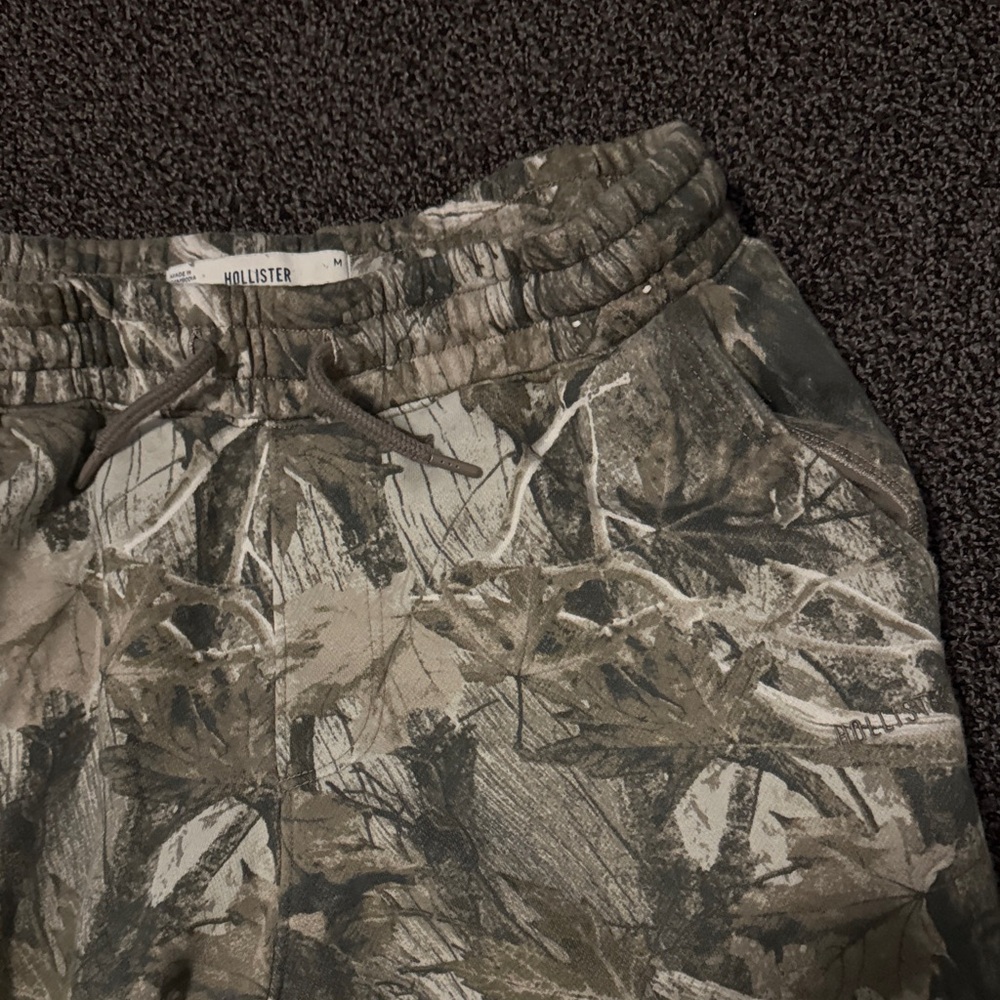 Hollister Camo joggers - Picture 3 of 4